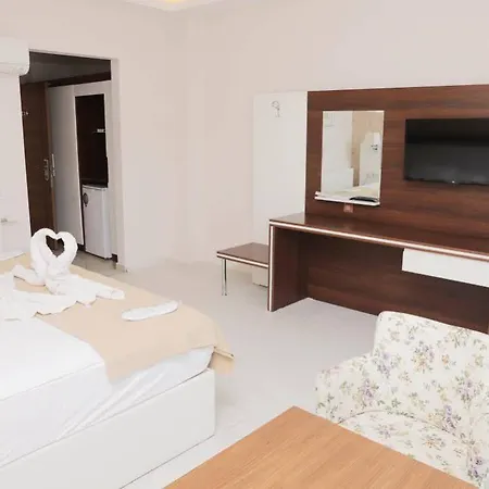 מלון Tralles איידן